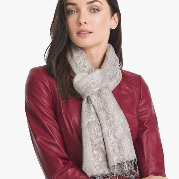 WHBM Jacquard Fringe Oblong Scarf - Picture 2 of 6